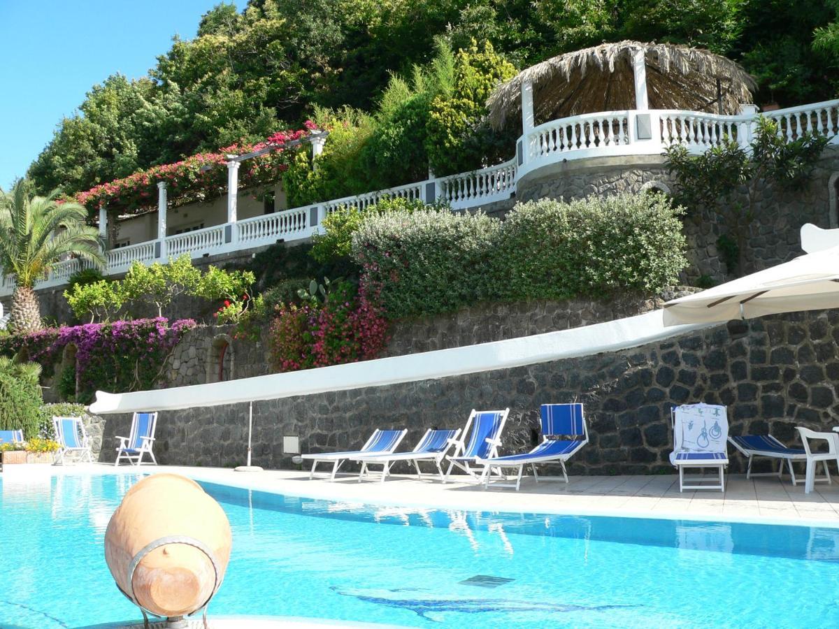 Hotel Parco Conte カザミッチョラ・テルメ エクステリア 写真